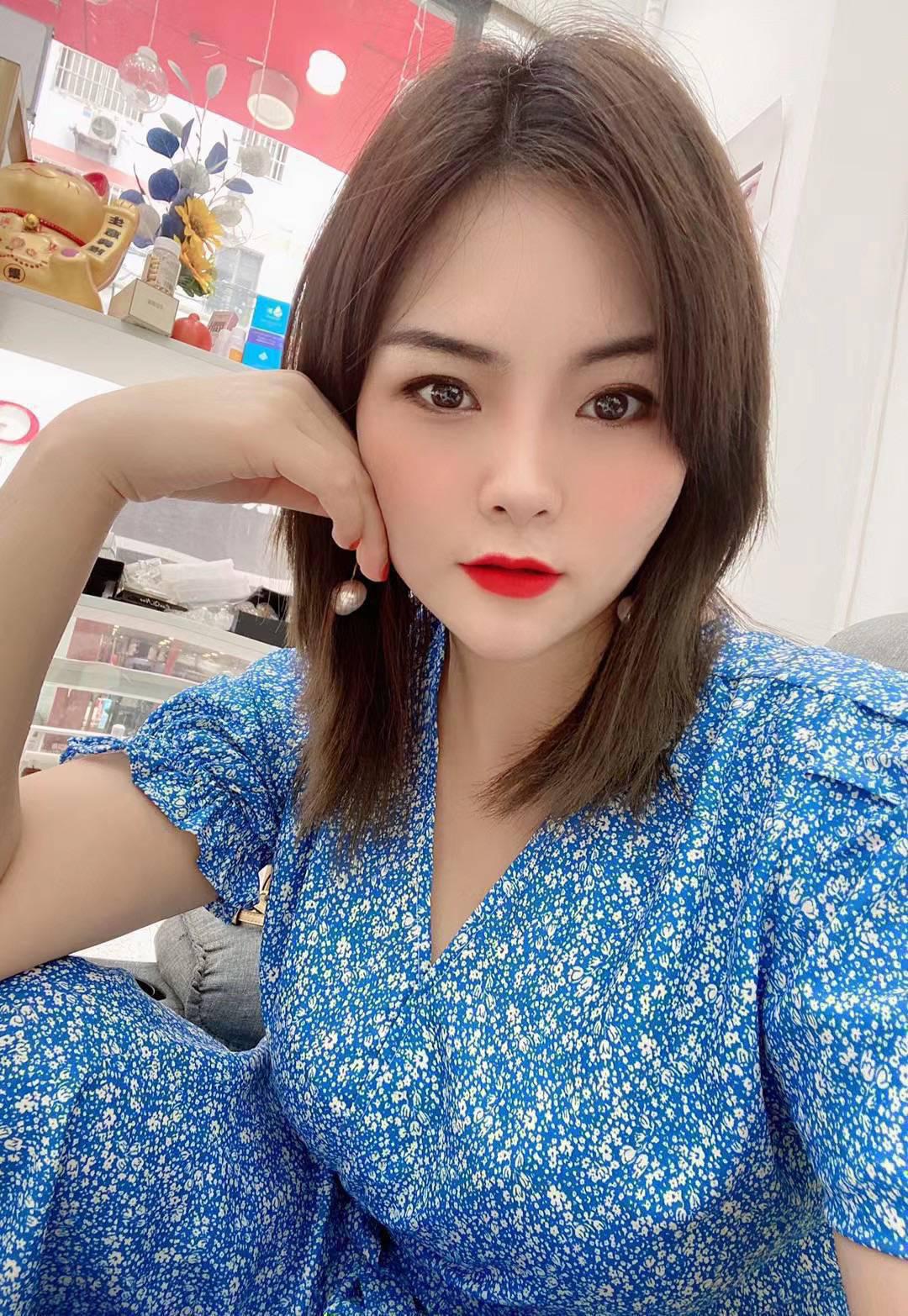 北二环不错的兼职美女