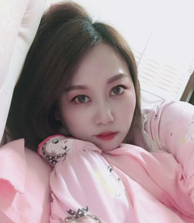 服务很好的美女